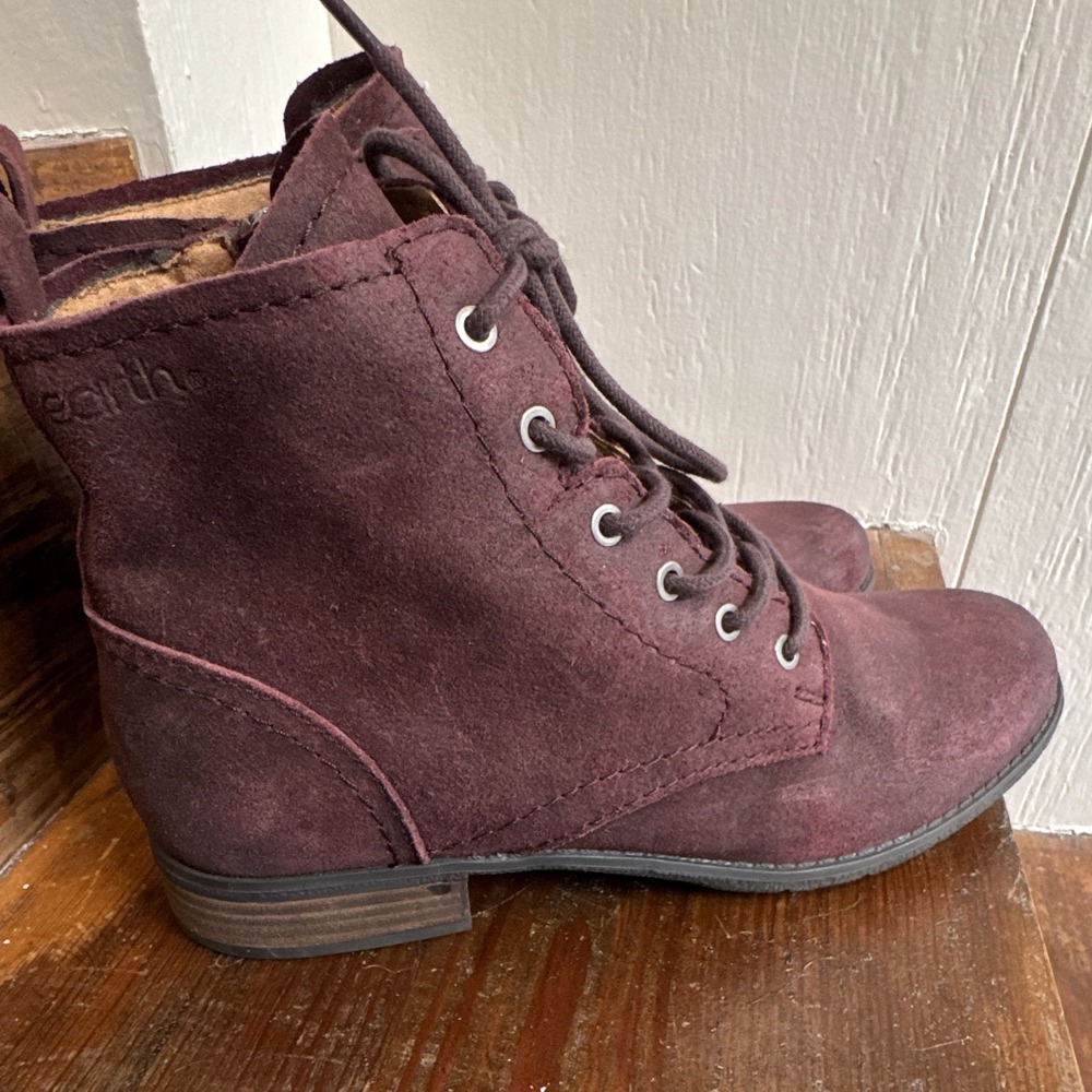 Earth Janel Suede Ankle Boots Women's 8.5 M Burgandy Win EUC
